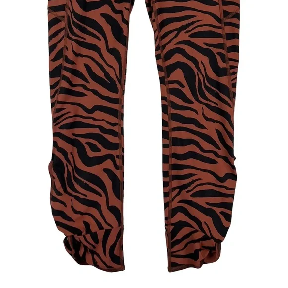 Fabletics PureLuxe Twist Leggings Womens Size XS Brown Black - Picture 4 of 15